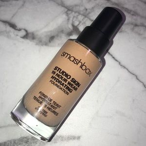 Smashbox studio skin foundation - 2.12